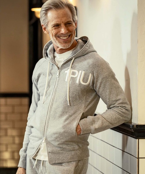 1PIU1UGUALE3 RELAX パーカー 1PIU1UGUALE3 RELAX(ウノピゥウノウ