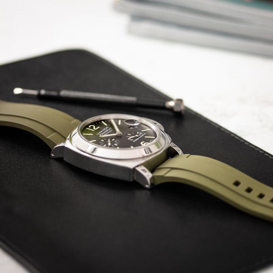 パネライ ルミノール パワーリザーブ用ラバーベルト/ For Panerai