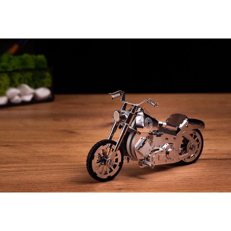 Metal Time Roadway Fantasy 動くプラモデル 模型 組み立て バイク