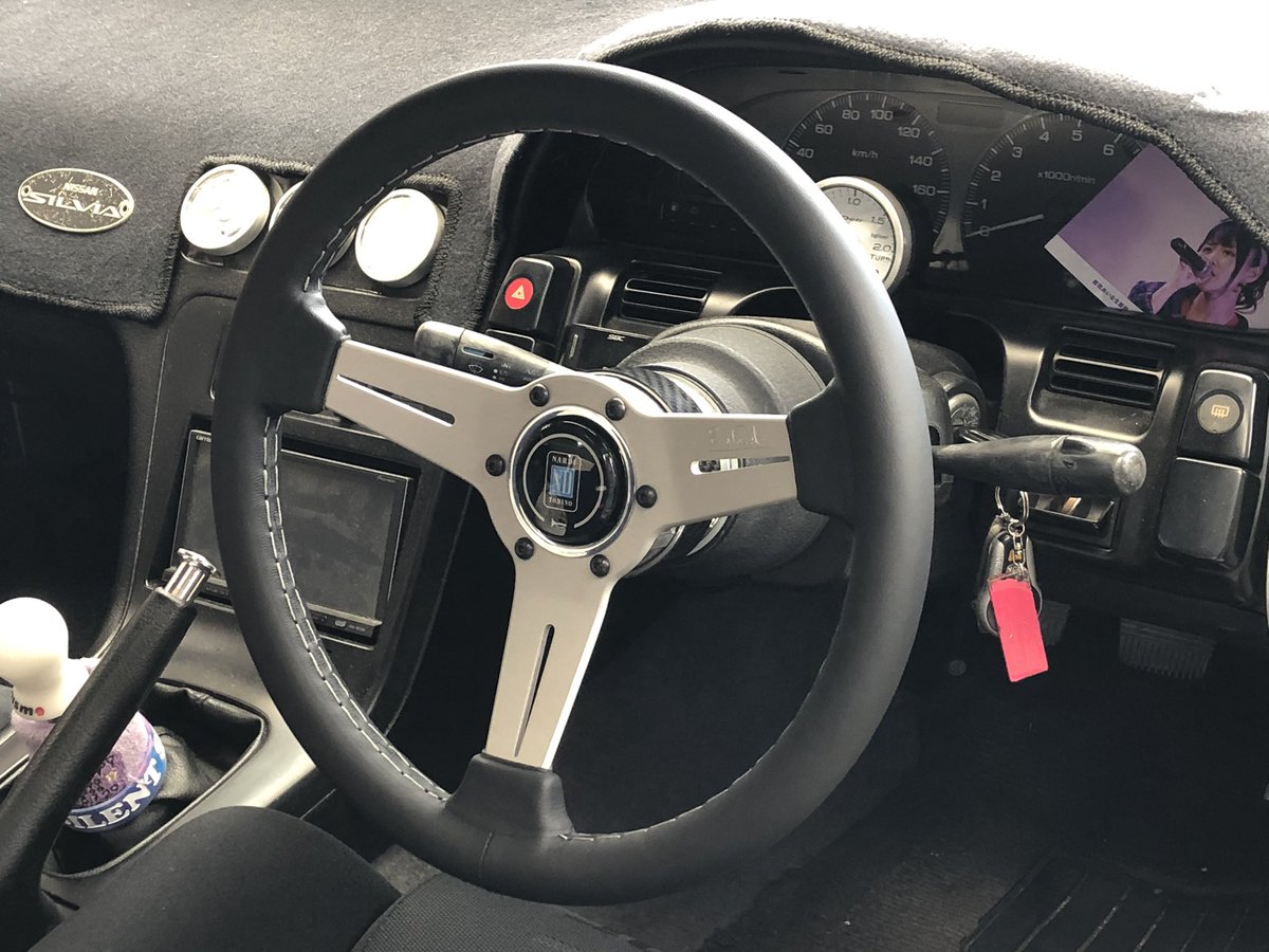 NARDI ナルディ ステアリングレザー 33パイ 【公式通販】