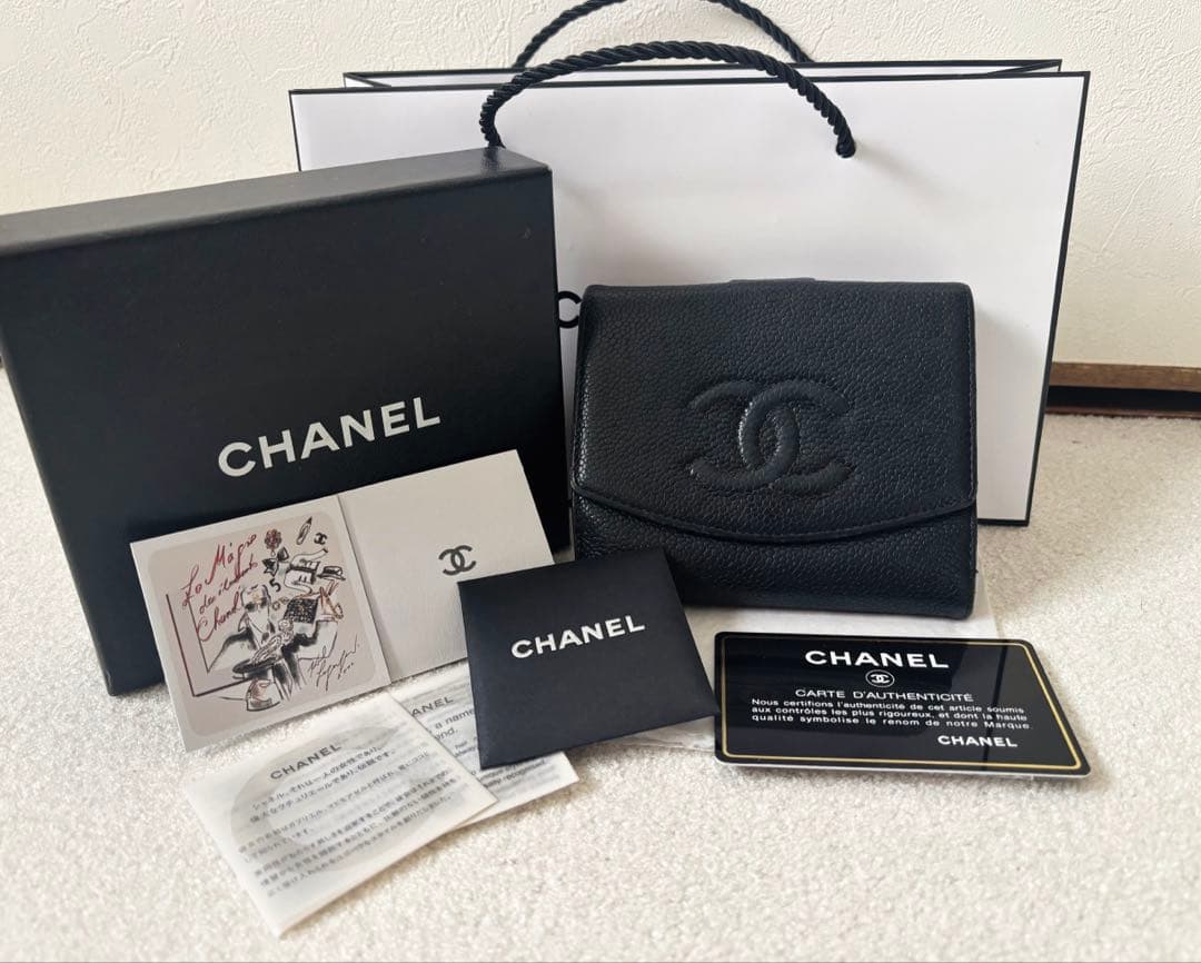 ト*ム様 シャネル　二つ折り財布　キャビアスキン　黒 CHANEL（シャネル） 並行輸入 2つ折り財布 キャビアスキン CHANEL