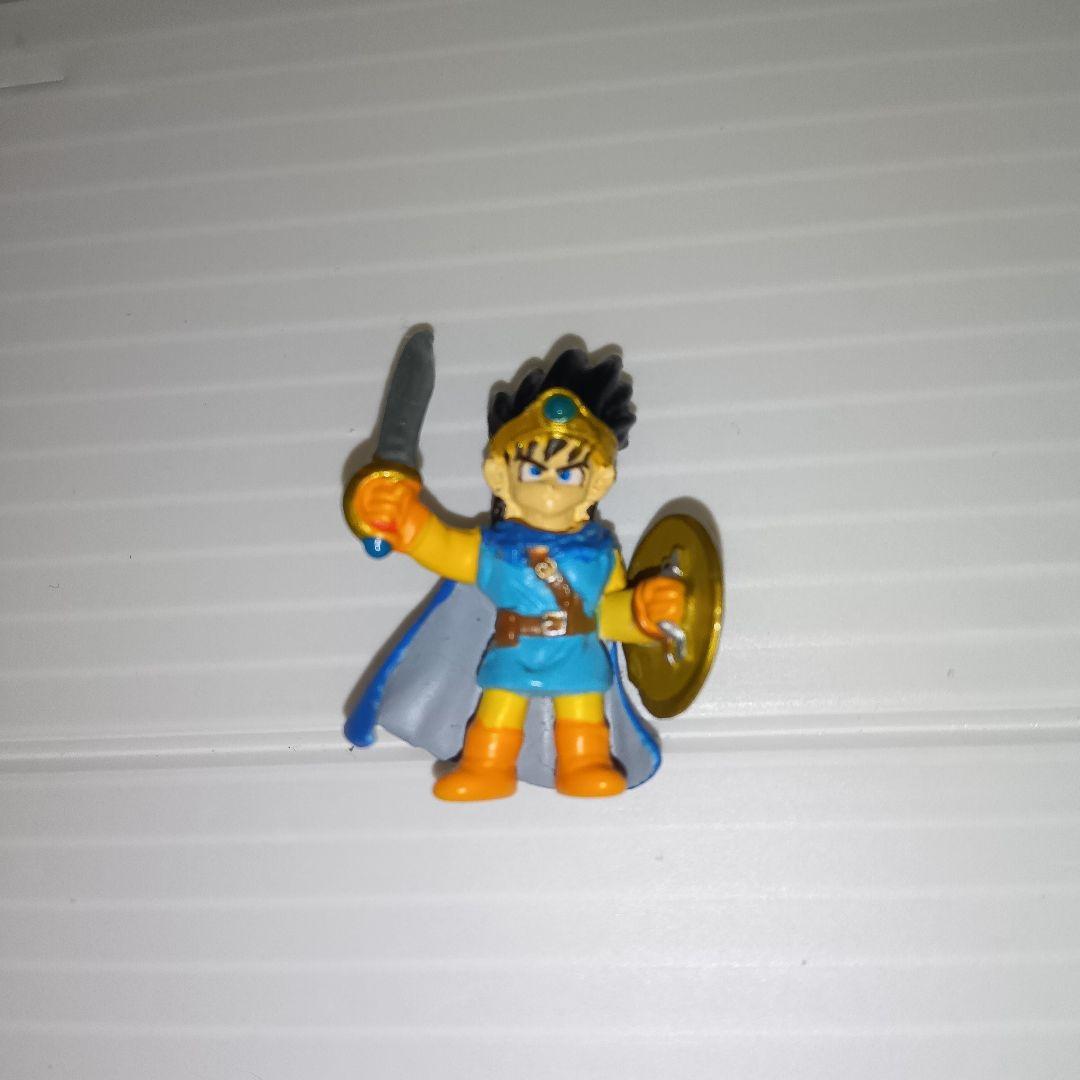 ドラゴンクエスト 極小 フィギュア ３勇者 ドラゴンクエスト 極小 フィギュア 3勇者 ドラゴンクエスト 極小