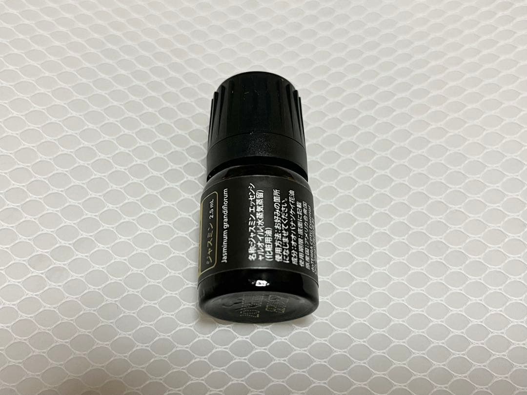 【最終お値引】doTERRA ジャスミン 2.5ml【新品同様】