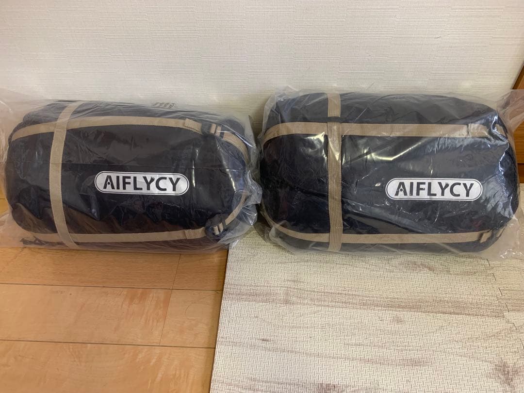 【新品未使用】AIFLYCY 寝袋シュラフ Amazon.co.jp: AIFLYCY 寝袋 シュラフ 冬用 寝袋 オールシーズン【足元