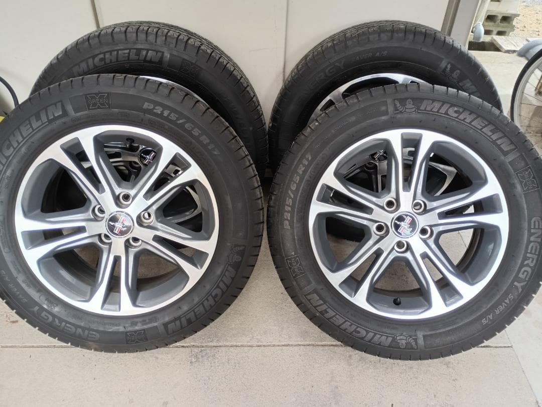 【希少】マスタングUS本国デザイン純正ホイール7J+40 215/65R17 希少】マスタングUS本国デザイン純正ホイール7J+40 215/65R17 - メルカリ