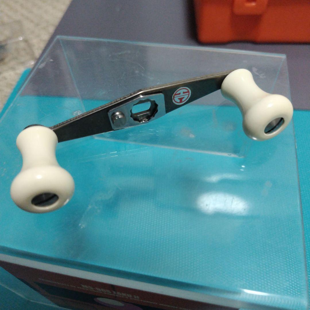 最終価格ハネダクラフト チタンハンドル 右巻き用 アブガルシア アンバサダー チタンパワーハンドル セット - Haneda Craft