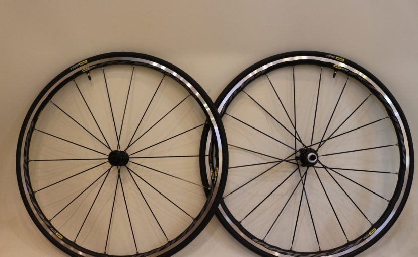 乗り味抜群チューブレス!!MAVIC キシリウムエリートUST | スポーツ