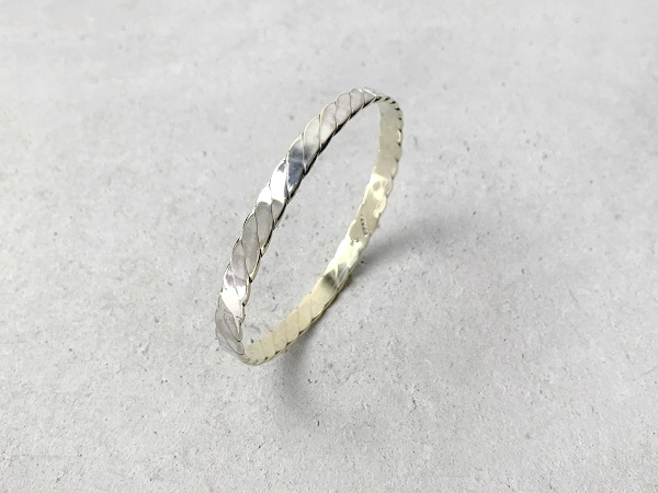 MBネイティブバングル(トゥアレグライク)Mサイズ｜Yahoo!フリマ（旧