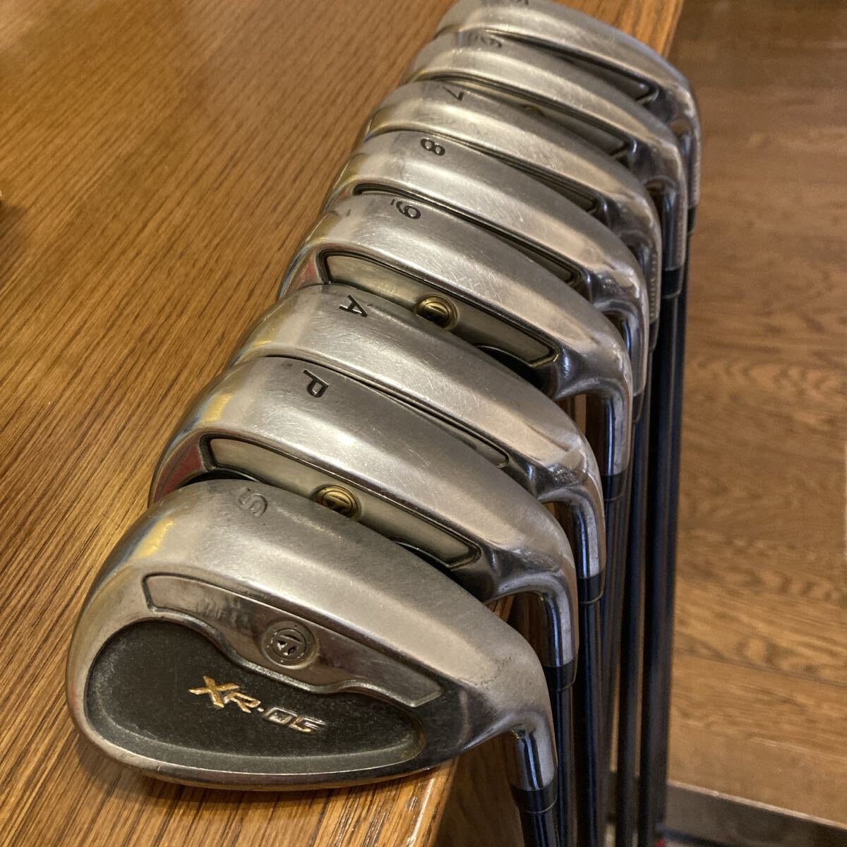 テーラーメイド XR-05 アイアン (10本セット) [NS PRO 850GH