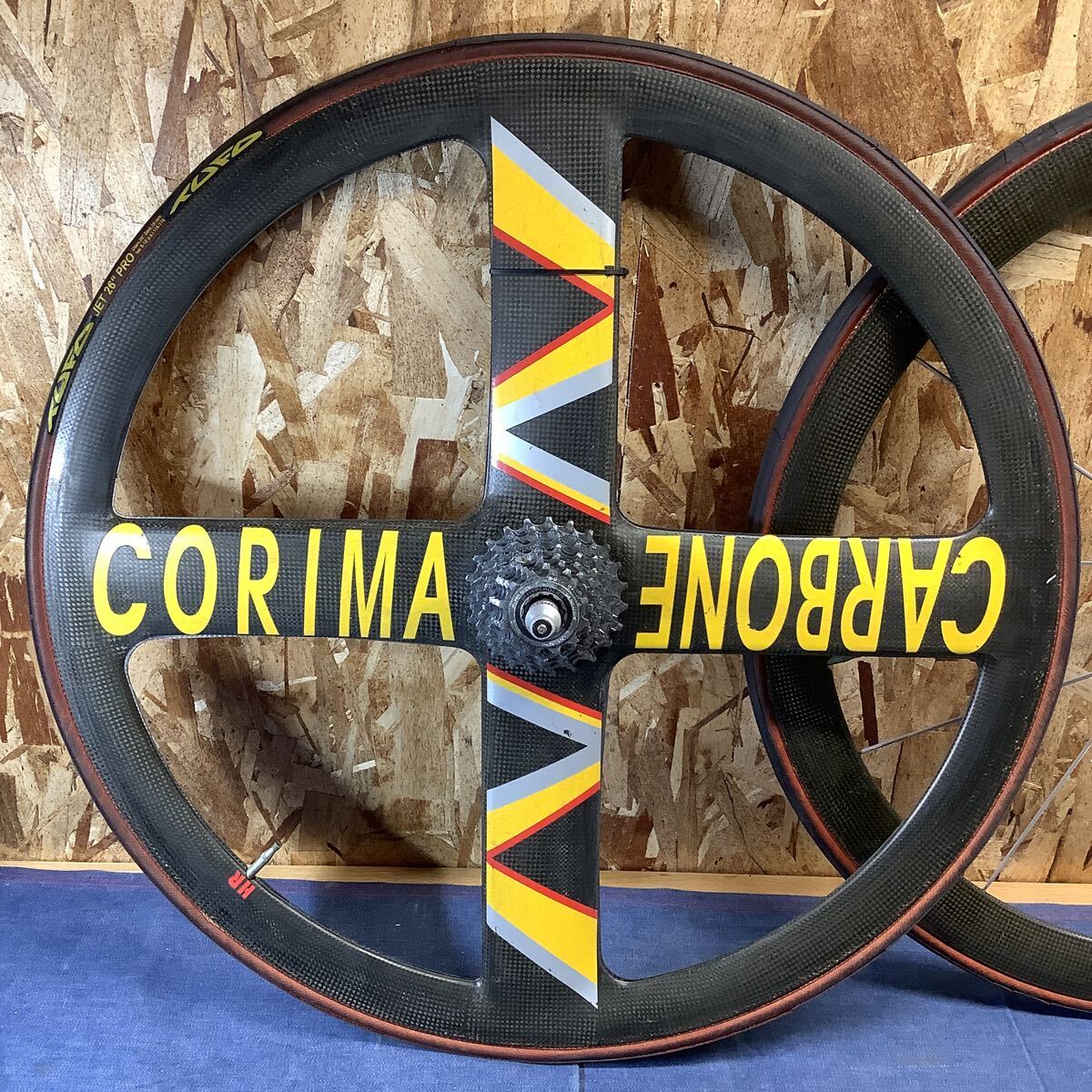 送料無料【S 2355】コリマ CORIMA 650C ホイールセット バトン