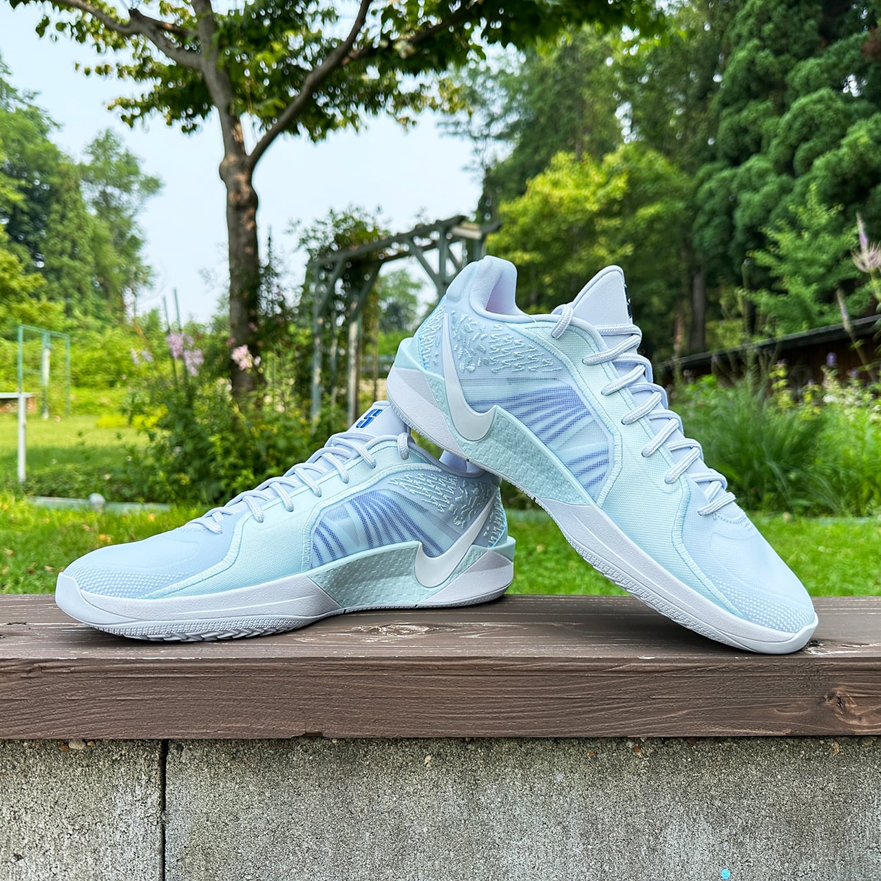 Nike WMNS Sabrina 2 EP 