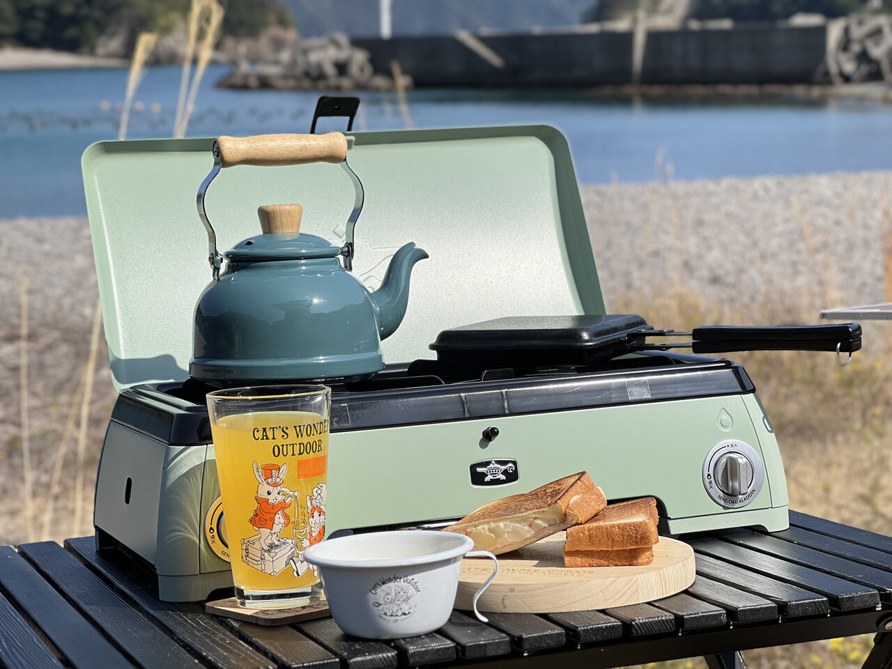 ポータブル ガス カセットコンロ kama-do(ツーバーナー)とデイキャンプ