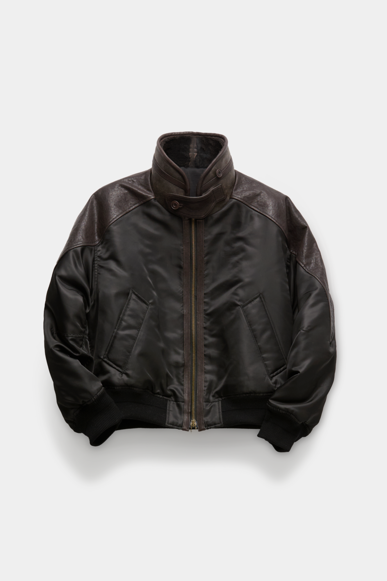 High-neck shearling mixed ma-1 jumper (Dark brown) | COOR